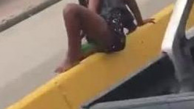 fingering it in highwaya
